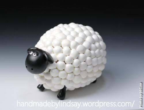 Cute fimo sheep tutorial  Polymer clay projects, Polymer clay animals,  Polymer clay creations