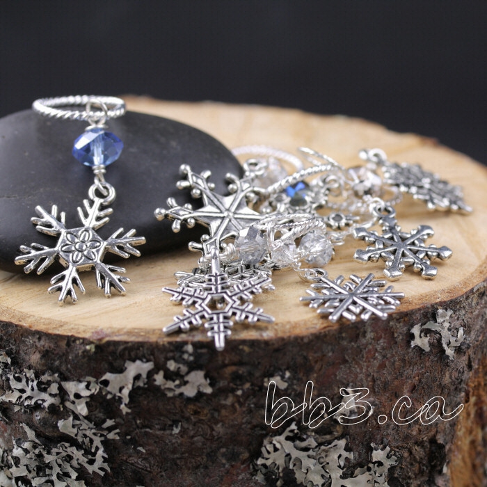Stitch Markers Knitting Bling: Snowflakes Let it Snow Assorted